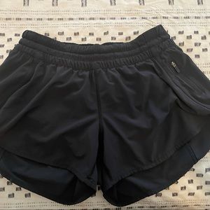 Lululemon Tracker Shorts - black